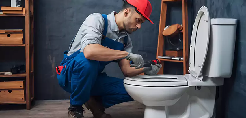Commode Repair in Dallas, TX
