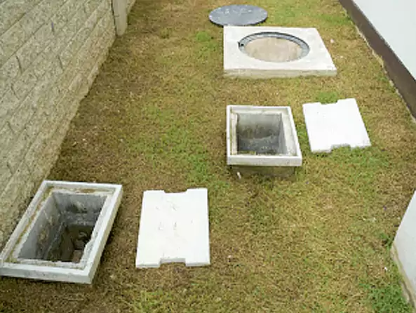 Why Choose Glens Plumbing for Grease Trap Cleaning in Dallas, TX?