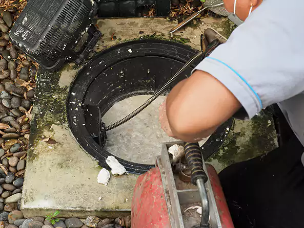 Why Choose Glens Plumbing for Sewer Line Cleaning in Dallas, TX?